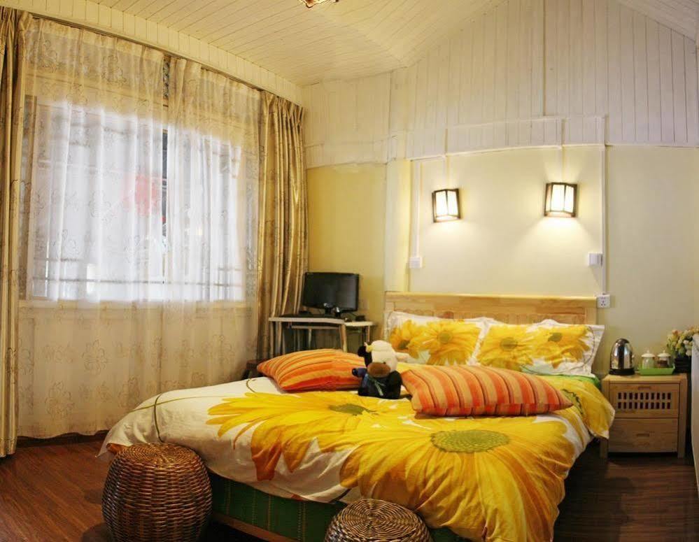 Tree'S Tale Hotel - Lijiang Lijiang  Exterior photo